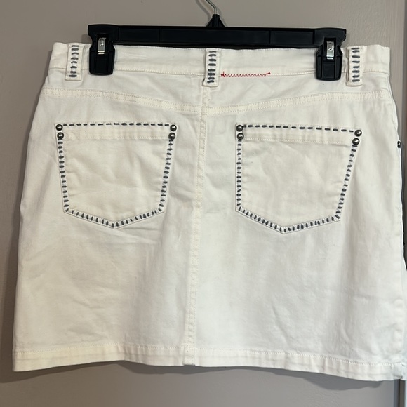 Spice & Roses Beaded Skirt - Picture 5 of 9